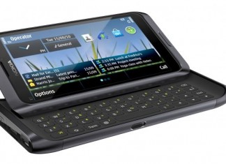 Nokia E7 va fi în magazinele românești pe 15 aprilie