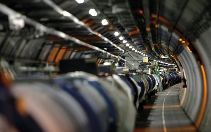 large-hadron-collider---stiinta-tehnica