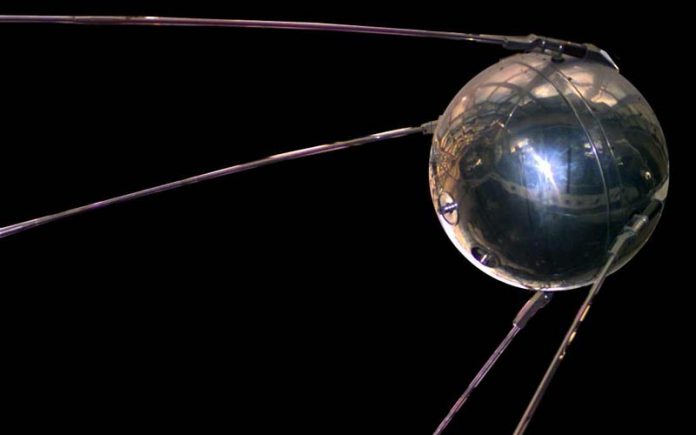 sputnik-stiinta-tehnica