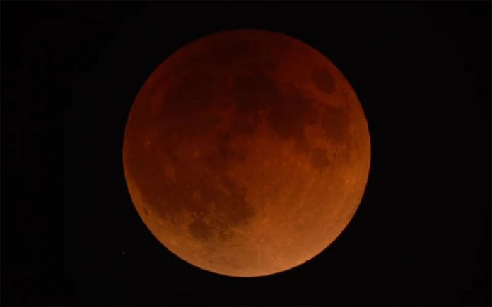 eclipsa-super-luna-2018-stiinta-tehnica