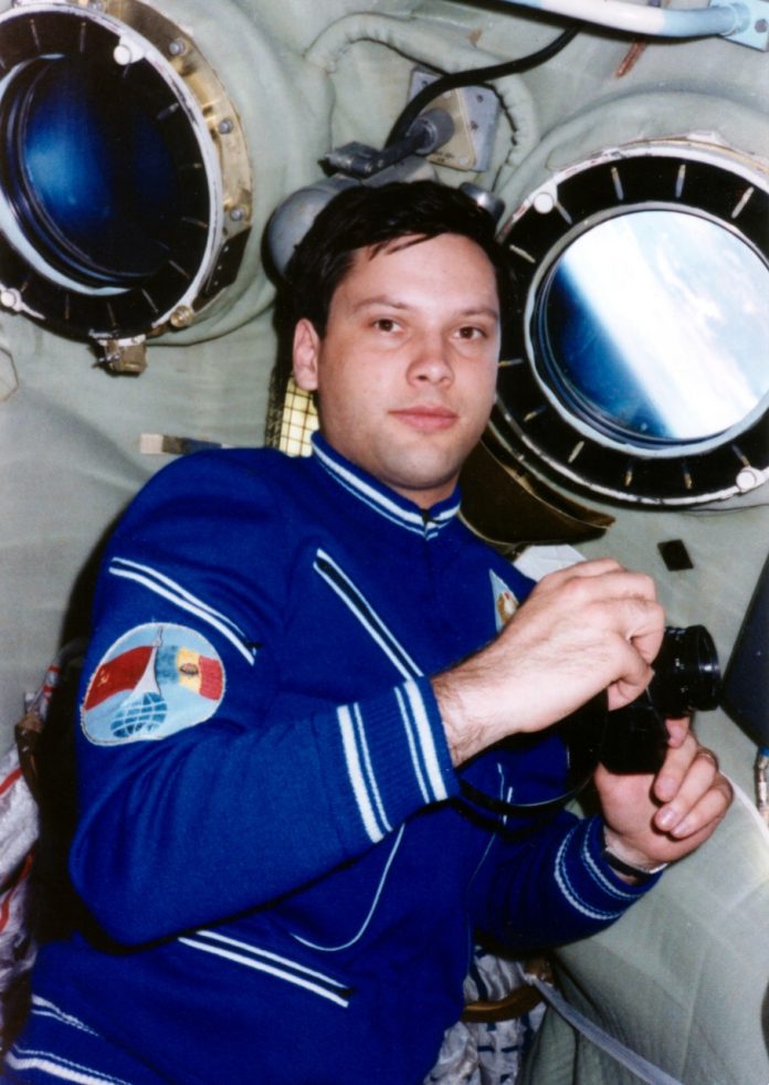 Dorin Prunariu la bordul Soyuz